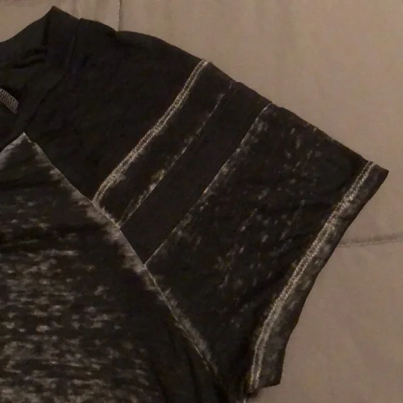 Torrid Light Thin Burnout T-Shirt - Picture 4 of 4